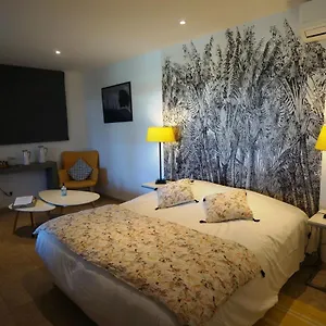  Bed & Breakfast Mas Lou Caloun - D'hote Face A La Piscine En Camargue - Les Maries De La